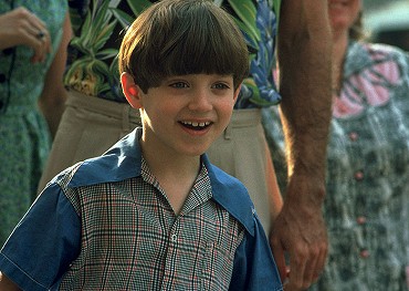 elijah wood csfd avalon 1990 čsfd cz elijah wood csfd avalon 1990 čsfd cz