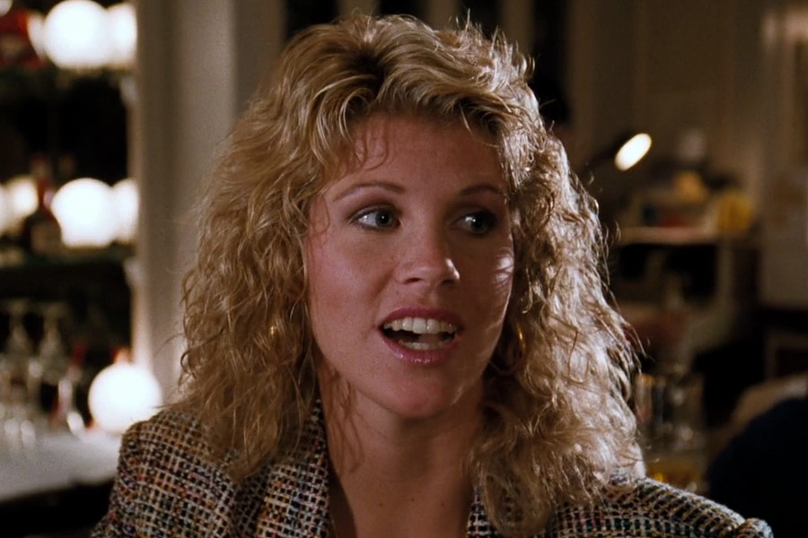 Leah Ayres peoplecheck.de