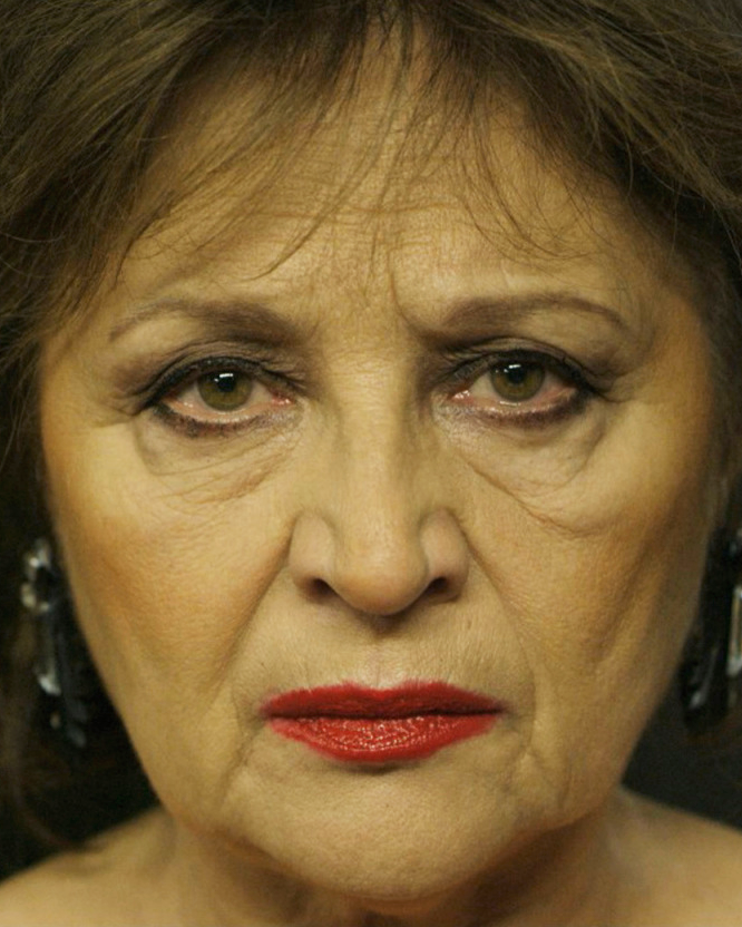 Emília Vášáryová Emília Vášáryová