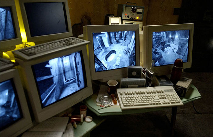 Saw II (2005)