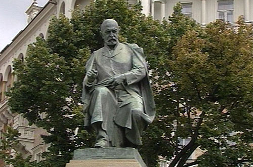 Živý mrtvý Alois Jirásek