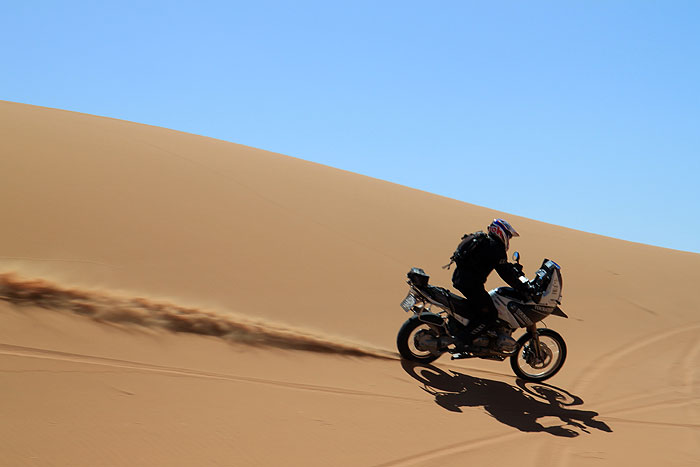 Moto cestou necestou Moto cestou necestou