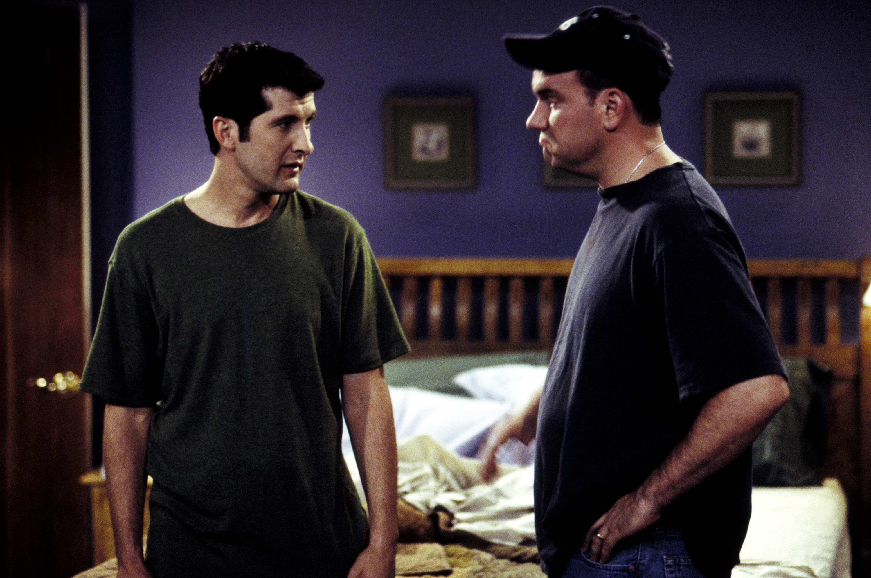 Ano, drahoušku / Yes, Dear (TV seriál) (2000) | ČSFD.cz