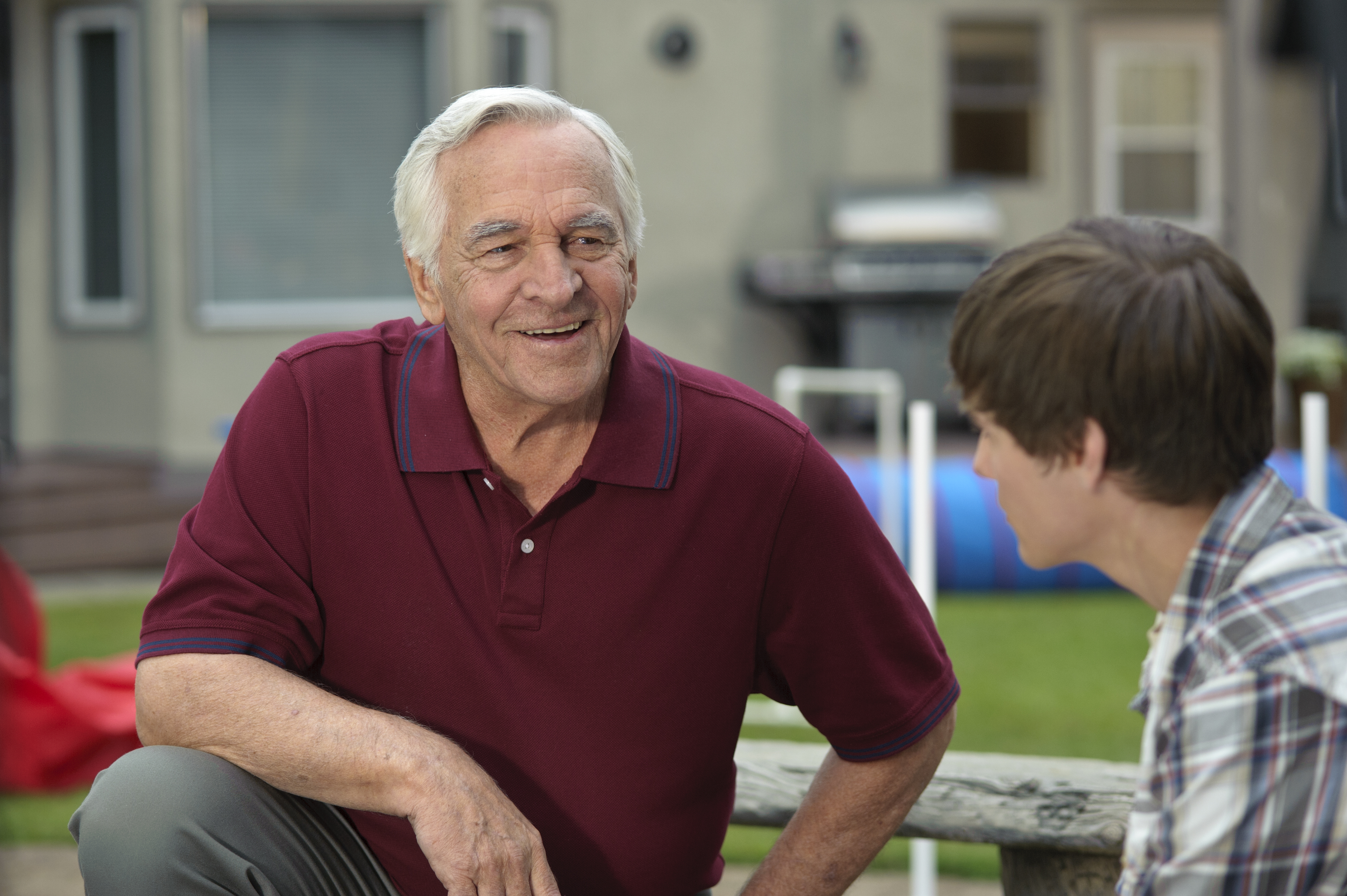 Donnelly Rhodes ČSFD.cz