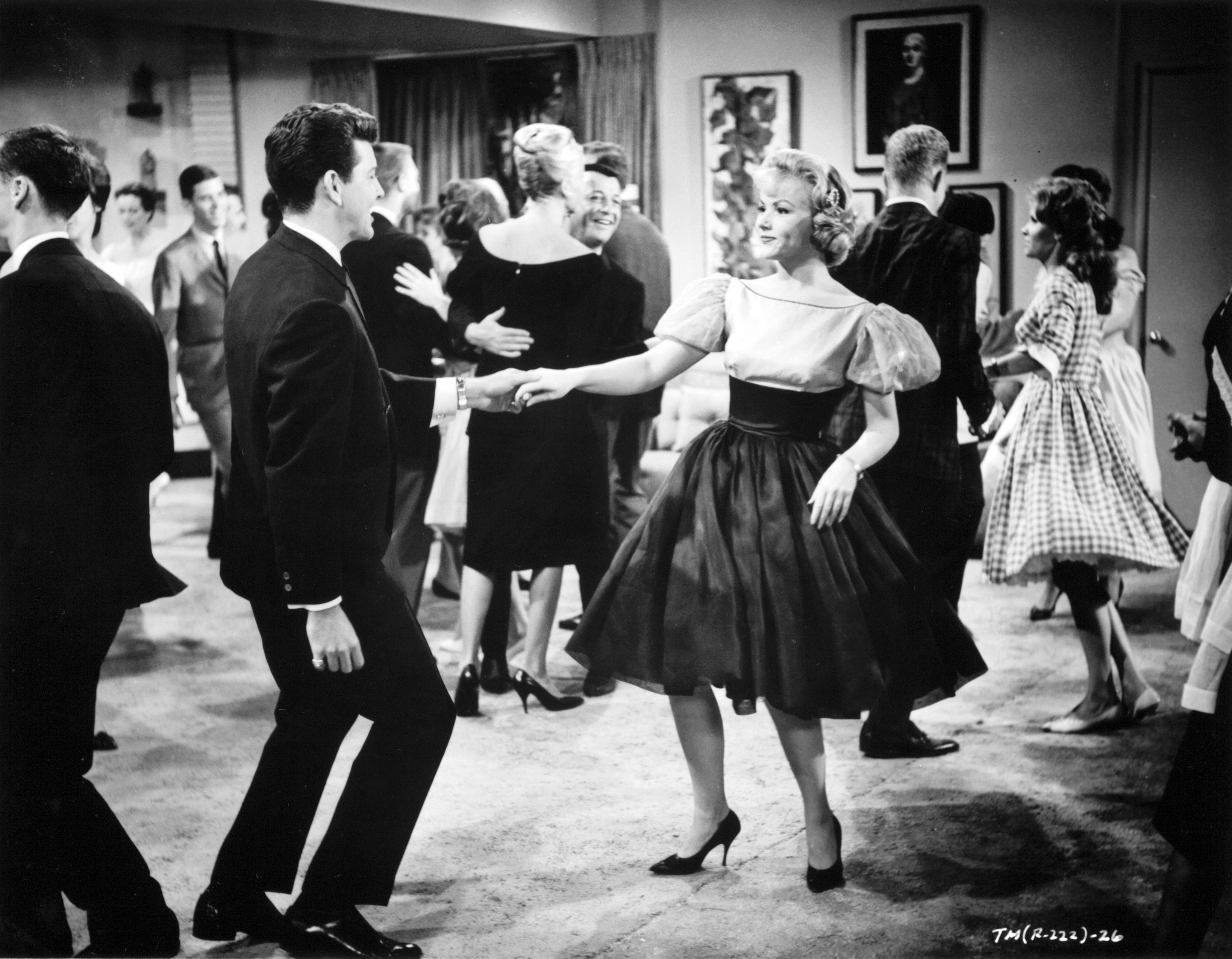Hollywood Singing & Dancing: A Musical History - 1960's