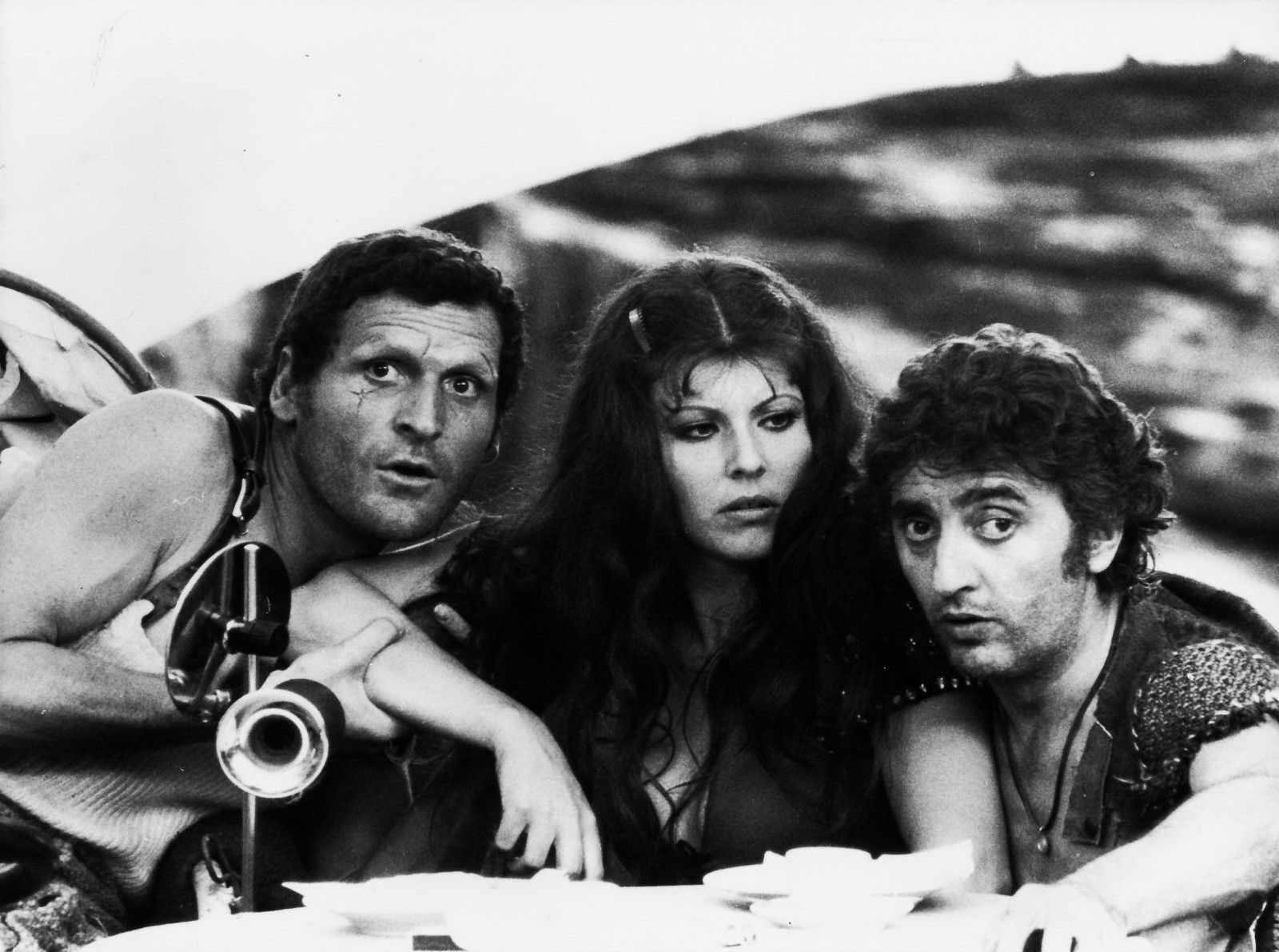 Yuppi du (1975) | ČSFD.cz