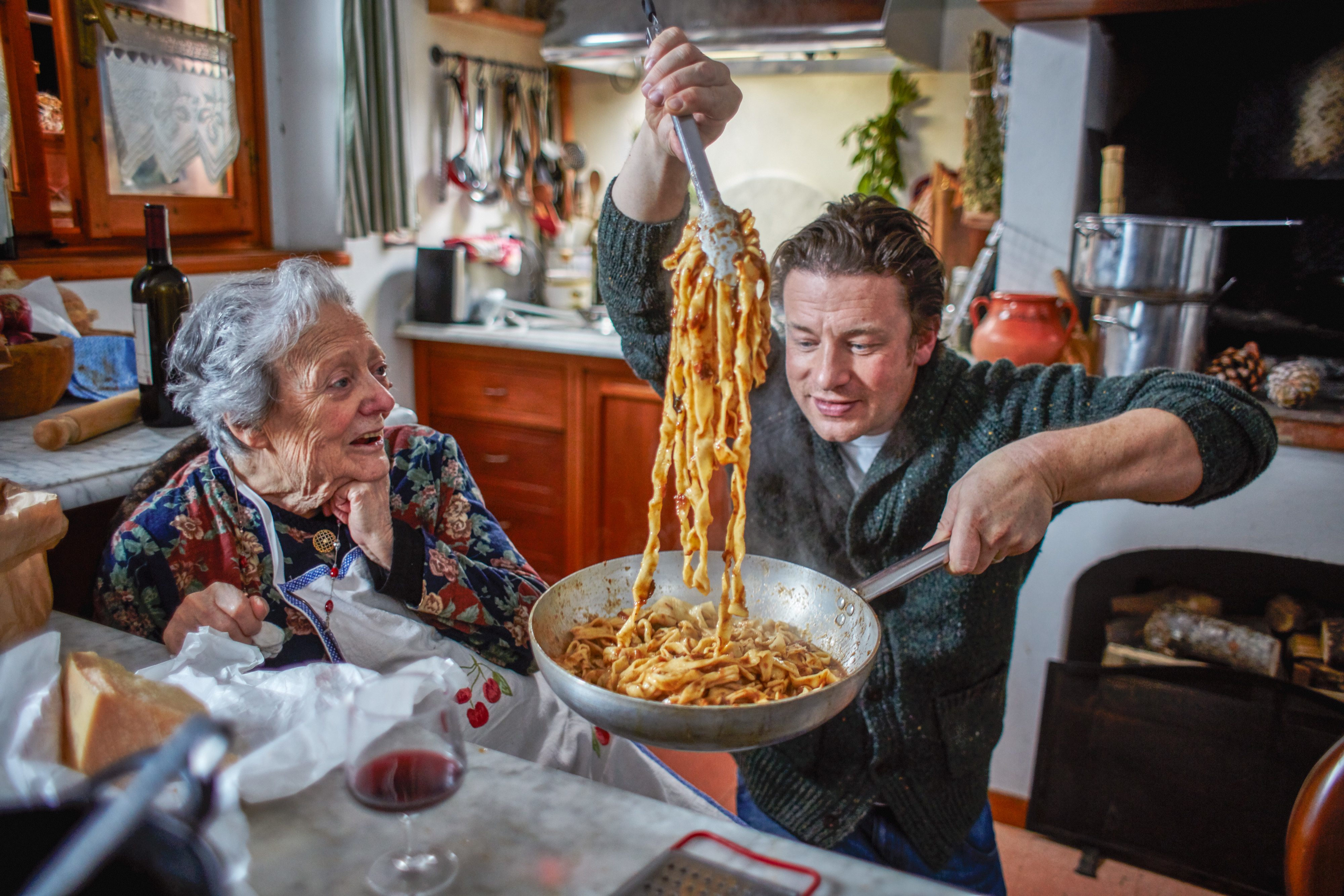 Jamie Cooks Italy