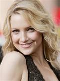 Kate Hudson th_70439_hudson2_122_443lo.jpg